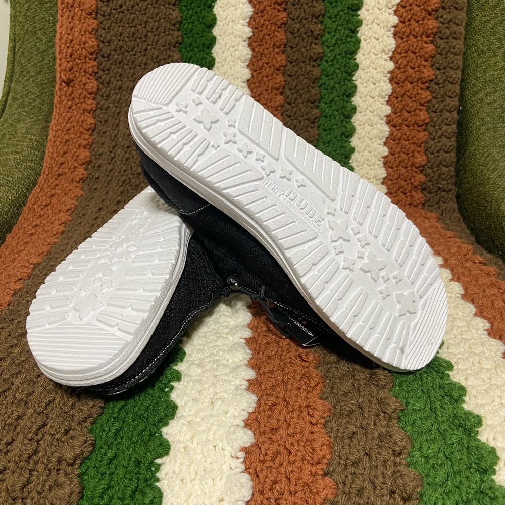 NWT HeyDude Wendy Cowprint SlipOns SIZE 9 WOMENS - Picture 9 of 10